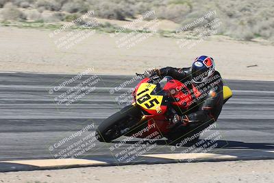 media/Jan-16-2026-CVMA Friday Practice (Fri) [[6f2bf47531]]/3-Racer 2/Session 3 (Turn 16 Inside)/